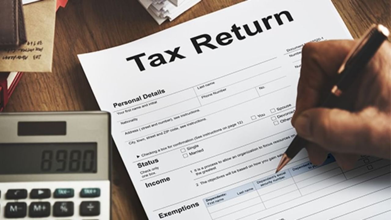 Income Tax Return : चुकीला ‘एकदा’ माफी; 31 डिसेंबरची मुदत टळली, तुमच्यासमोरीला ‘हा’ पर्याय!