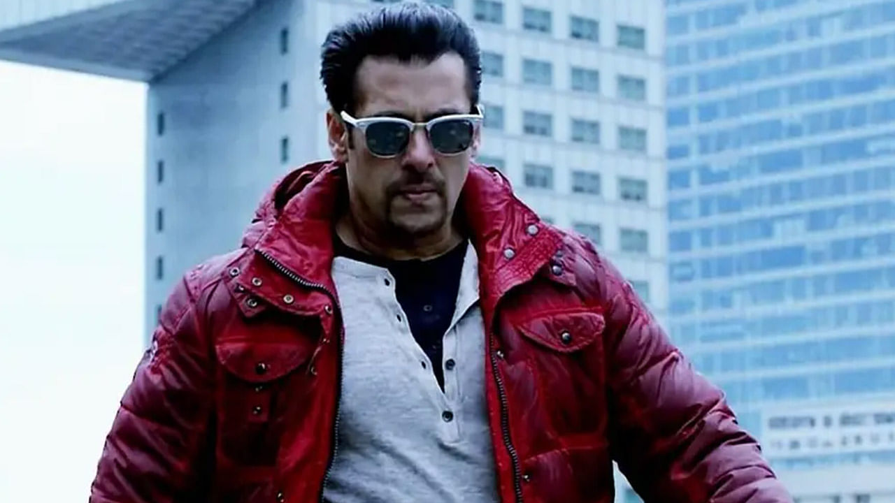 VIDEO : Salman Khan चालवतोय ऑटोरिक्षा, पनवेलमधला व्हिडिओ Viral