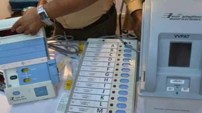 पंजाबमध्ये केजरीवालांचा भाजप-काँग्रेसला झटका, भाजपचा मेयरपदाचा उमेदवार चारीमुंड्याचीत, विधानसभेतही हेच घडणार?