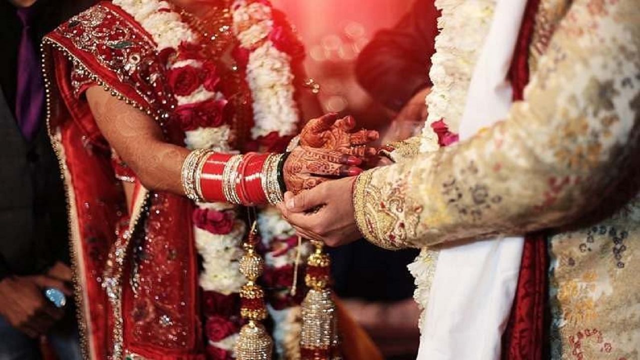 लग्न घटिका समीप, नवरदेवाचं एक सिक्रेट मैत्रिणींसमोर उघडं पडलं, वधूचा लग्नाला नकार