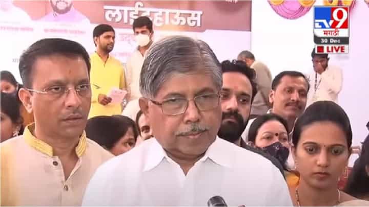 Chandrakant Patil | नारायण राणे सगळ्यांना पुरुन उरणारे आहेत, मविआकडून सत्तेचा दुरुपयोग Chandrakant Patil | नारायण राणे सगळ्यांना पुरुन उरणारे आहेत, मविआकडून सत्तेचा दुरुपयोग
