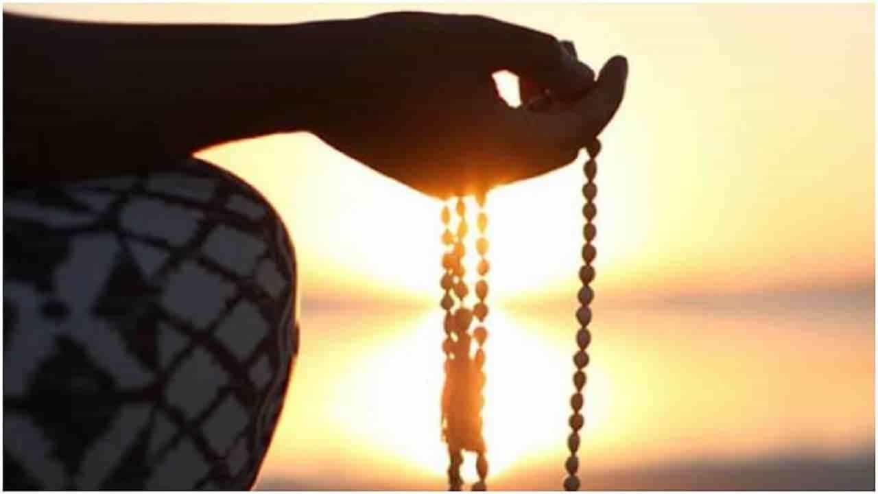 Chanting Vedic Mantras | मंत्रांचा जप करा आणि रोगप्रतिकारशक्ती वाढवा