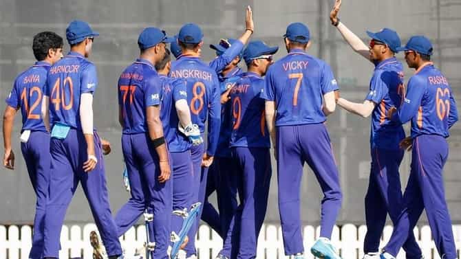 U-19 Asia Cup 2021: टीम इंडिया फायनलमध्ये श्रीलंकेला भिडणार