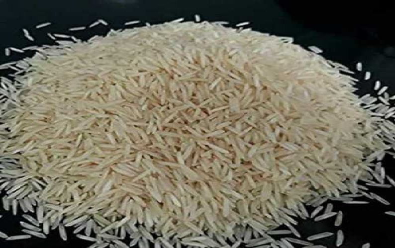 Rice Export : बासमती तांदळाचा सुगंधही दरवळला अन् दरही वाढला, काय आहेत कारणे?