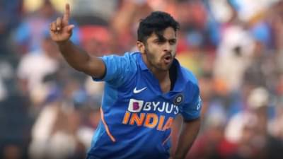 Shardul Thakur: शार्दुल लोकप्रिय, यशस्वी का? ट्रेन करणाऱ्या कोचने सांगितलं त्यामागचं कारण...