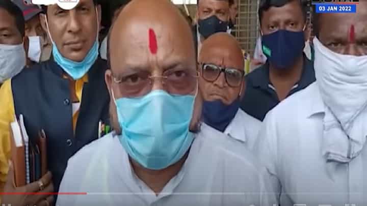VIDEO: नारायण राणेसारख्यांना आम्ही खपवतो ही चिल्लर बात - गुलाबराव पाटील VIDEO: नारायण राणेसारख्यांना आम्ही खपवतो ही चिल्लर बात - गुलाबराव पाटील