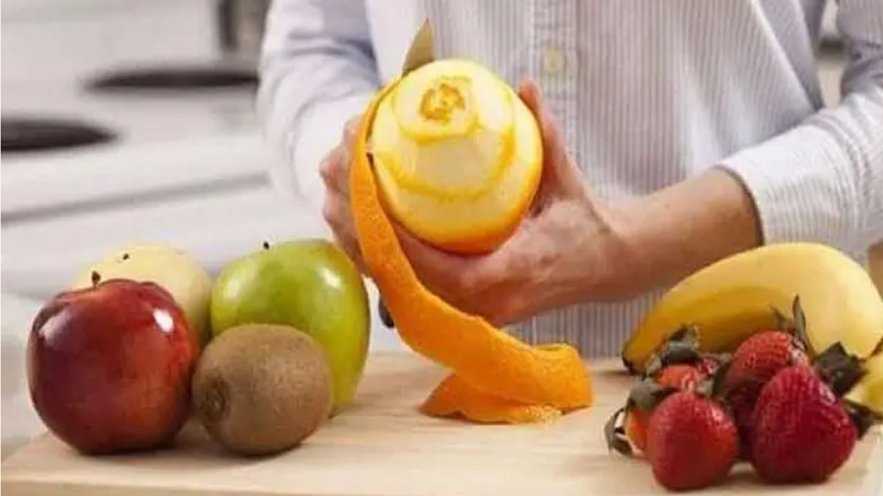 दुध पिताना कधीही आंबट फळे खाऊ नये. तसेच, केळीसह दुधाचे सेवन चांगले नाही. दूध आणि केळीचे एकत्र सेवन केल्याने कफाची समस्या निर्माण होते.