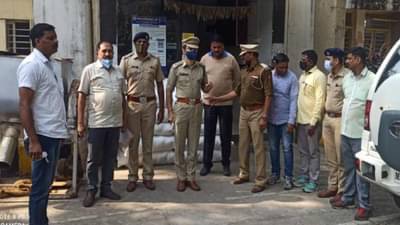 Nagpur | घरीच तयार होत होती सुगंधी तंबाखू, पोलिसांनी टाकली धाड; धाडीत काय सापडलं?