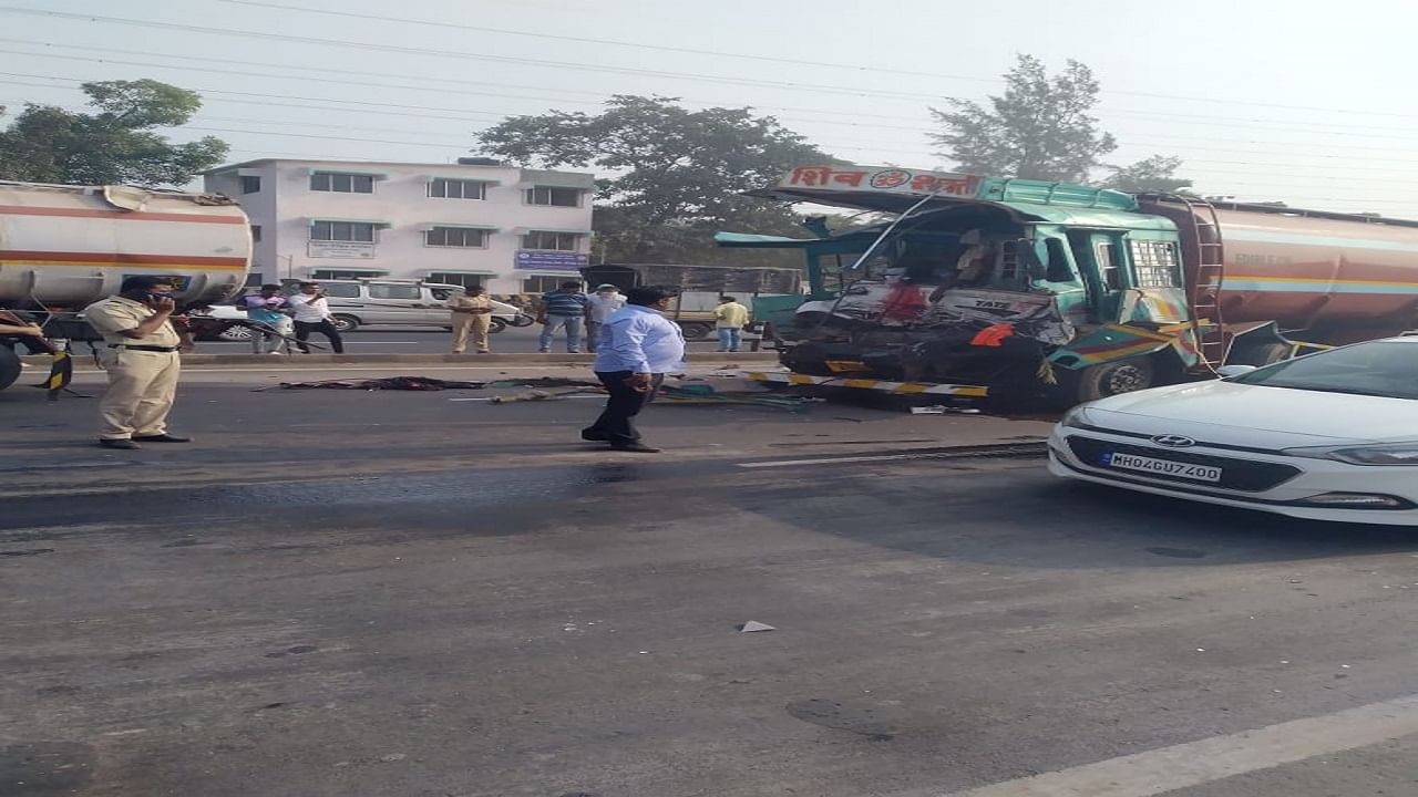 Virar Accident: मुंबई अहमदाबाद महामार्गावर दोन ऑइल टँकरचा भीषण अपघात; अपघातात दोन्ही चालकांचा जागीच मृत्यू