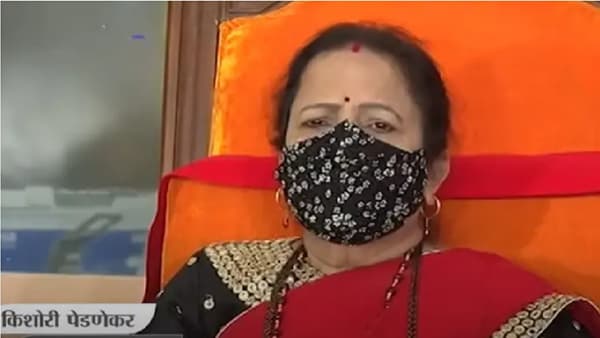 Kishori Pednekar : घाटकोपर येथील मृत मुलीच्या कुटुंबियांची महापौरांनी भेट घेऊन केले सांत्वन