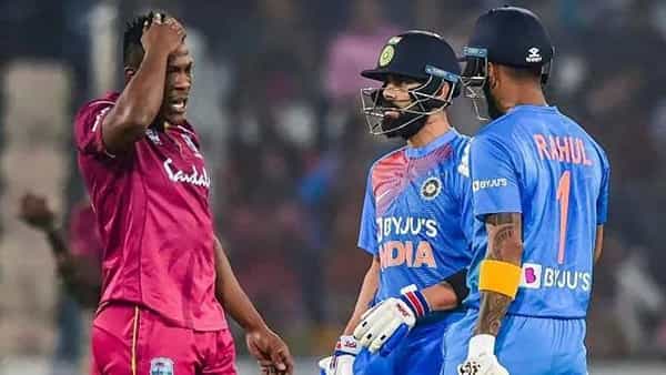 भारत आणि वेस्ट इंडिज यांच्यात पुढील महिन्यात होणाऱ्या एकदिवसीय आणि टी-20 मालिकेवरही कोरोना विषाणूच्या संसर्गाचं सावट दिसून येत आहे. भारतात कोरोनाबाधित रुग्णांची झपाट्याने वाढणारी संख्या पाहता, भारतीय क्रिकेट नियामक मंडळ दोन्ही संघांमध्ये खेळवल्या जाणाऱ्या ODI आणि T20 मालिकेच्या स्थळांची (वेन्यू) संख्या कमी करू शकते.
