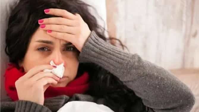 ही दुखणं सांगतात तुम्हाला थंडी बाधली...त्यामुळे घ्या काळजी कारण मुंबईत अचानक थंडी वाढली...