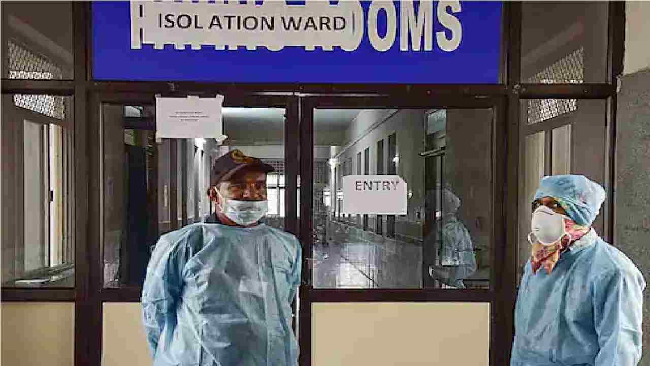 औरंगाबादेत कोरोनाची तिसरी लाट वेगात, पुढचे 10 दिवस धोक्याचे, तूर्तास लॉकडाऊन न लावण्याचा निर्णय!