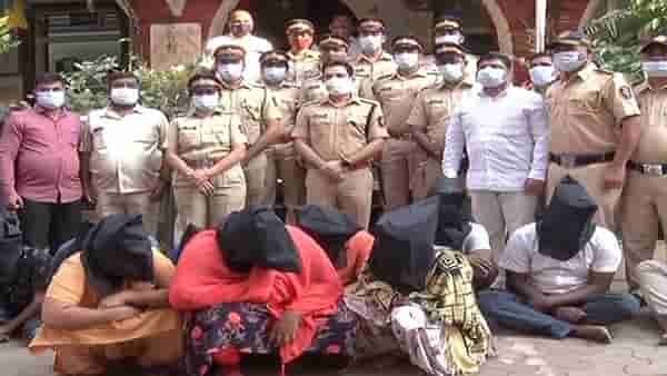 Mumbai Crime: चार महिन्याच्या मुलीला बापाने सावत्र चार लाखात विकलं, अटक आरोपी सरोगसी आणि आयव्हीएफ व्यवसायात सक्रिय