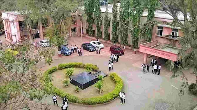 गव्हर्नमेंट पॉलिटेक्निक कॉलेजमध्ये आता इलेक्ट्रिक वाहनांचाही अभ्यास, ऑटोमोटिव्ह मेक्ट्रॉनिक्स डिप्लोमा अंतर्गत विषय