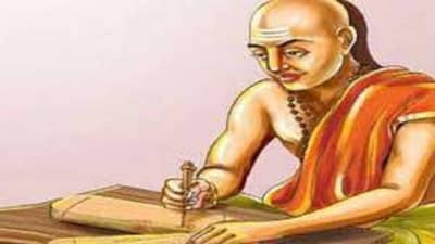 Chanakya Niti | जर तुम्हाला अचानक धनलाभ झाला असेल, तर चाणक्य नीतीच्या 4 गोष्टी कायम लक्षात ठेवा