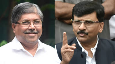 चंद्रकांत पाटलांसह भाजपच्या नेत्यांच्या चष्म्याचा नंबर चेक करावा लागेल; संजय राऊतांनाच खोचक टोला