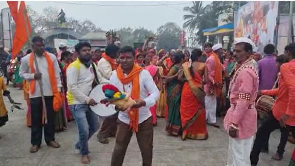 महाराष्ट्राची कुलस्वामिनी आई तुळजाभवानी मातेच्या शाकंभरी नवरात्र उत्सवातील मुख्य आकर्षण असलेला जलदिंडी हा धार्मिक कार्यक्रम पार पडला .