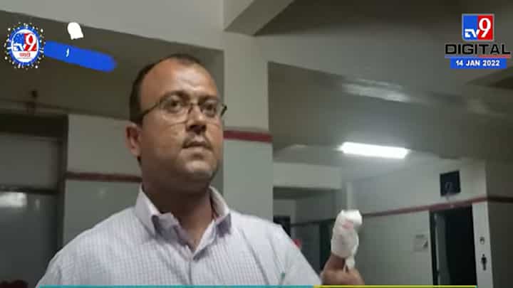 Nashik | मुख्याध्यापकाने चावला शिक्षकाचा अंगठा, येवल्यातील नगरसुल शाळेतील प्रकार Nashik | मुख्याध्यापकाने चावला शिक्षकाचा अंगठा, येवल्यातील नगरसुल शाळेतील प्रकार