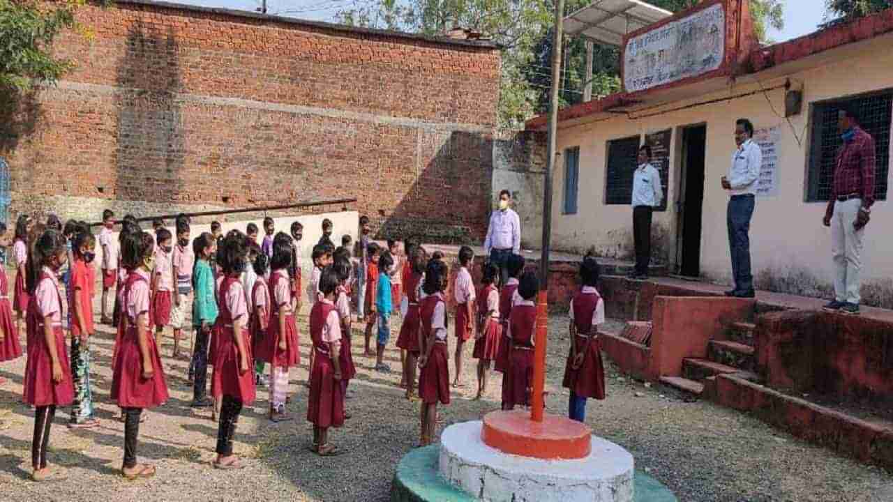 Nagpur School | सरसकट शाळाबंदीच्या निर्णयाला विरोध, शिक्षणाची जिम्मेदारी घेणार कोण ?, प्रा. सचिन काळबांडे म्हणतात...