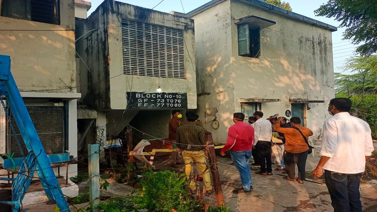 Chandrapur Crime: चंद्रपूरमध्ये चारित्र्याच्या संशयावरुन पत्नीसह मुलीला चाकूने भोसकले; आरोपी पतीला पोलिसांकडून अटक