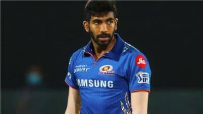 Mumbai Indians: बुमराहला नडताना IPL चा नाही, आधी देशाचा विचार केला, दक्षिण आफ्रिकेच्या पेस बॉलरचं कौतुक