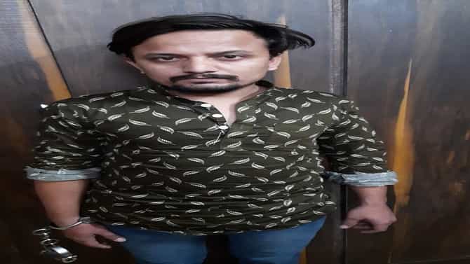 देशी पिस्तुल आणि जिवंत काडतुसांसह एका आरोपीला गोरेगावमध्ये अटक, दहशतवाद विरोधी पथकाची कारवाई