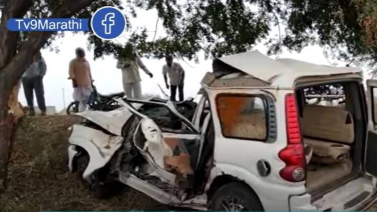 Video | Solapur Accident | काम आटोपून घरी निघाले होते, पण वाटेतच काळानं गाठलं, तिघांचा दुर्दैवी अंत