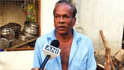 पैसे सुट्टे करण्यासाठी लॉटरीचं तिकीट काढलं, 68 वर्षीय पेंटरला थेट 12 कोटींचा जॅकपॉट