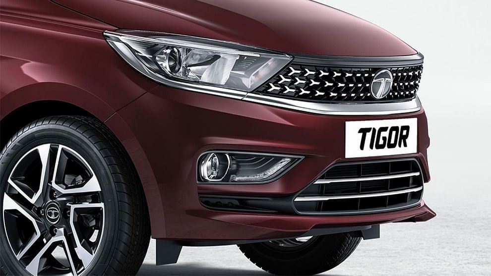 Tata Motors च्या या आगामी CNG कार बाजारात मारुती सुझुकी आणि Hyundai च्या CNG हॅचबॅक कार्सना टक्कर देतील. Tata Tiago आणि Tigor चे CNG व्हेरियंटमधील इतर सर्व स्पेसिफिकेशन्स जुन्या कारप्रमाणेच आहेत.