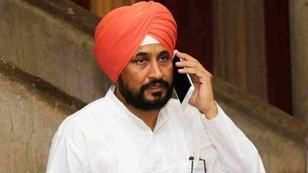 Punjab Assembly Election 2022: ऐन निवडणुकीच्या धामधुमीत ईडी अॅक्शन मोडमध्ये; मुख्यमंत्र्यांच्या नातेवाईकांसह दहा ठिकाणी छापेमारी
