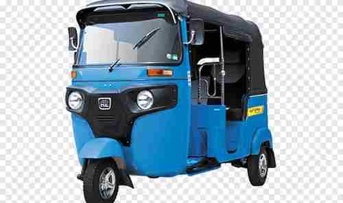 औरंगाबादमधून बजाजच्या तीन चाकी वाहन निर्मितीचा श्रीगणेशा, वाळूज एमआयडीसी परिसरात ई-वाहनांची निर्मिती