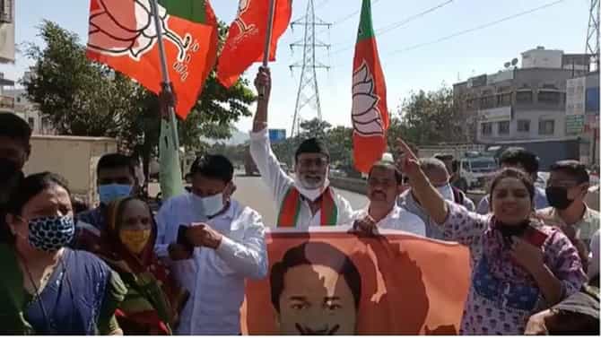 Nashik | पटोलेंच्या मोदींविरोधी वक्तव्याचा निषेध; नाशिकमध्ये भाजपचे जोरदार आंदोलन
