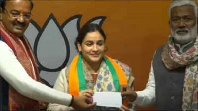 कोण आहेत अपर्णा यादव? ज्यांनी मुलायमसिंह यादव, अखिलेश यादव यांना घरातच दिलं आव्हान; वाचा सविस्तर