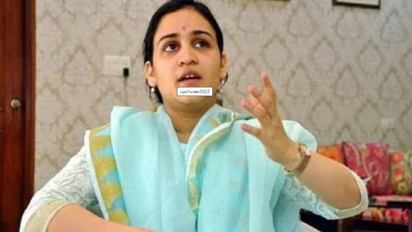 दिल्लीच्या भेटीनंतर घेतला निर्णय, मुलायम सिंह यांदवांची सुन भाजपमध्ये दाखल; सुनेचा परिचय
