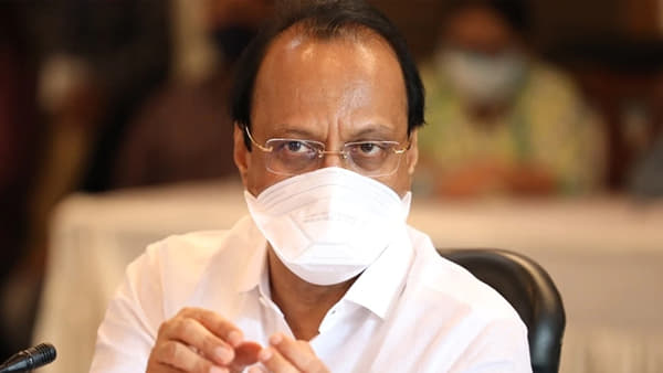 Ajit Pawar : कोरोनाची रुग्णसंख्या घटत असली तरी निर्बंधांबाबत दोन आठवडे थांबून निर्णय, अजित पवारांची रोखठोक भूमिका