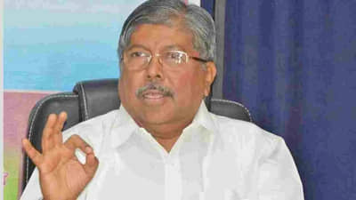 संजय राऊतांनी मुख्यमंत्र्यांच्या बंगल्यांचा विषय पुढे आणणे संशयास्पद, मातोश्रीचा पाय उखडायचा आहे?-चंद्रकांत पाटील