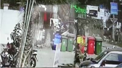 Pune Kidnapping Case Balewadi | डूग्गू जिथं सापडला, तिथल्या सीसीटीव्ही कॅमेऱ्यातील थरार, पाहा काय घडलं?