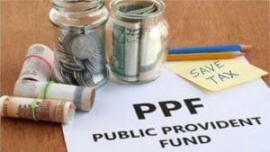 PPF Account: पीपीएफ खात्यातून पैसे काढण्याची करु नका घाई; अशी संधी पुन्हा नाही