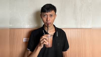 Video : सेल्फी विकून झाला करोडपती! वाचा, इंडोनेशियन मुलाची यशोगाथा