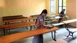 Amravati School Reopen : अमरावतीमध्ये शाळा कॉलेज सुरु करण्यास परवानगी, सार्वजनिक सुट्टीमुळं उद्यापासून वर्ग भरणार