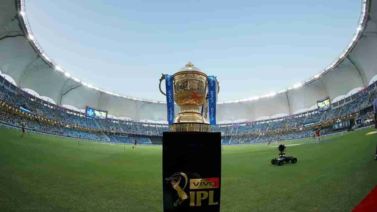 IPL Auction 2022: शार्दूल ठाकूरला दहा कोटींना विकत घेतलं तर त्या मालकाला किती फायदा होतो? समजून घ्या आयपीएलचं बिझनेस मॉडेल?