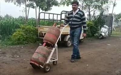 Yawatmal Gas Kit | कळंबमध्ये निर्माण झालेल्या सारथीला जर्मनीचे पेटंट, शहराच्या शिरपेचात मानाचा तुरा