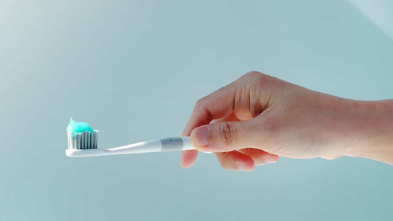 कोव्हिड-19 मधून रिकव्हर होताय. अगोदर तुमचा ब्रश बदला आणि पुन्हा करोना संक्रमणापासून स्वतःला दूर ठेवा...