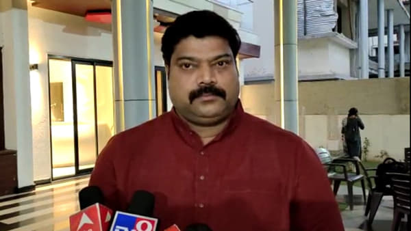 गोळ्या झेलण्याच्या वल्गना उगीच करू नका, आमदार राजू पाटलांचा खासदार शिंदेना टोला