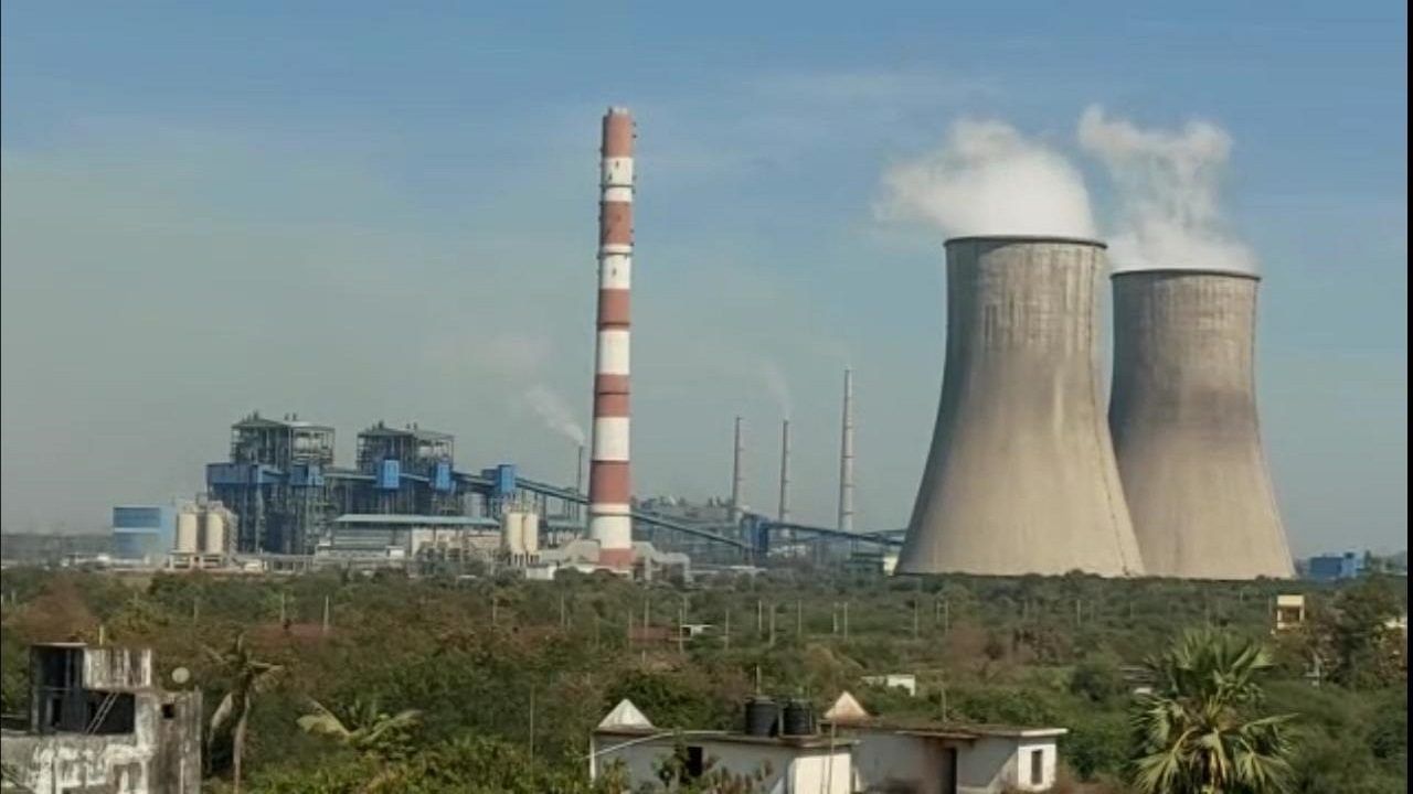 Chandrapur Thermal Power | चंद्रपूर महाऔष्णिक वीज केंद्रावर मोठी कारवाई; राष्ट्रीय हरित लवादाने घेतली तक्रारीची दखल, प्रकरण काय?