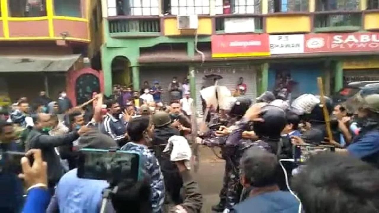 Tmc Vs Bjp | नेताजींना आदरांजली वाहण्यावरून बंगालमध्ये तृणमूल-भाजपचा राडा; सुरक्षारक्षकाचा हवेत गोळीबार