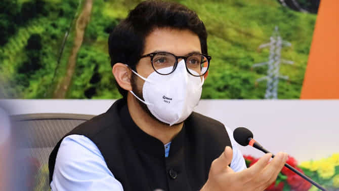 विरोधकांचं काम जनतेला भरकटवणं, मुख्यमंत्री लवकरच अॅक्शन मोडमध्ये दिसणार: आदित्य ठाकरे