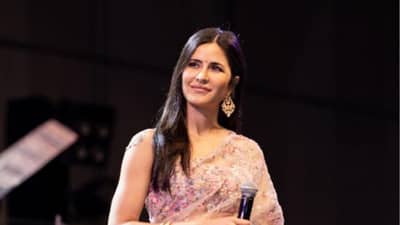 Katrina Kaif Education : कॅटरीना शाळेत जाऊ शकली नाही, पण फाडफाड इंग्रजी बोलते! नेमकं कारण काय ?