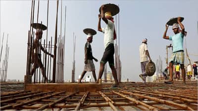 तरूण मंडळी विकत घेत आहेत घर, रियल इस्टेट क्षेत्रामध्ये घराची वाढू लागलीय मागणी!